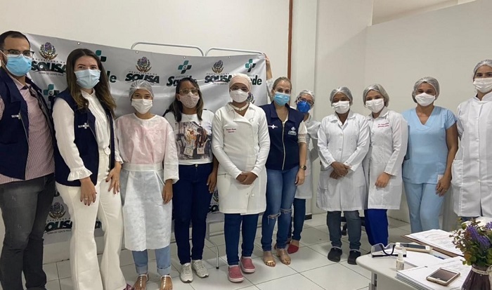 Covid-19: mais de 500 profissionais da saúde foram imunizados com a vacina contra a Covid-19